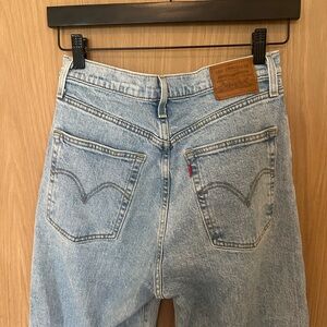 Levi's Ribcage Straight Denim